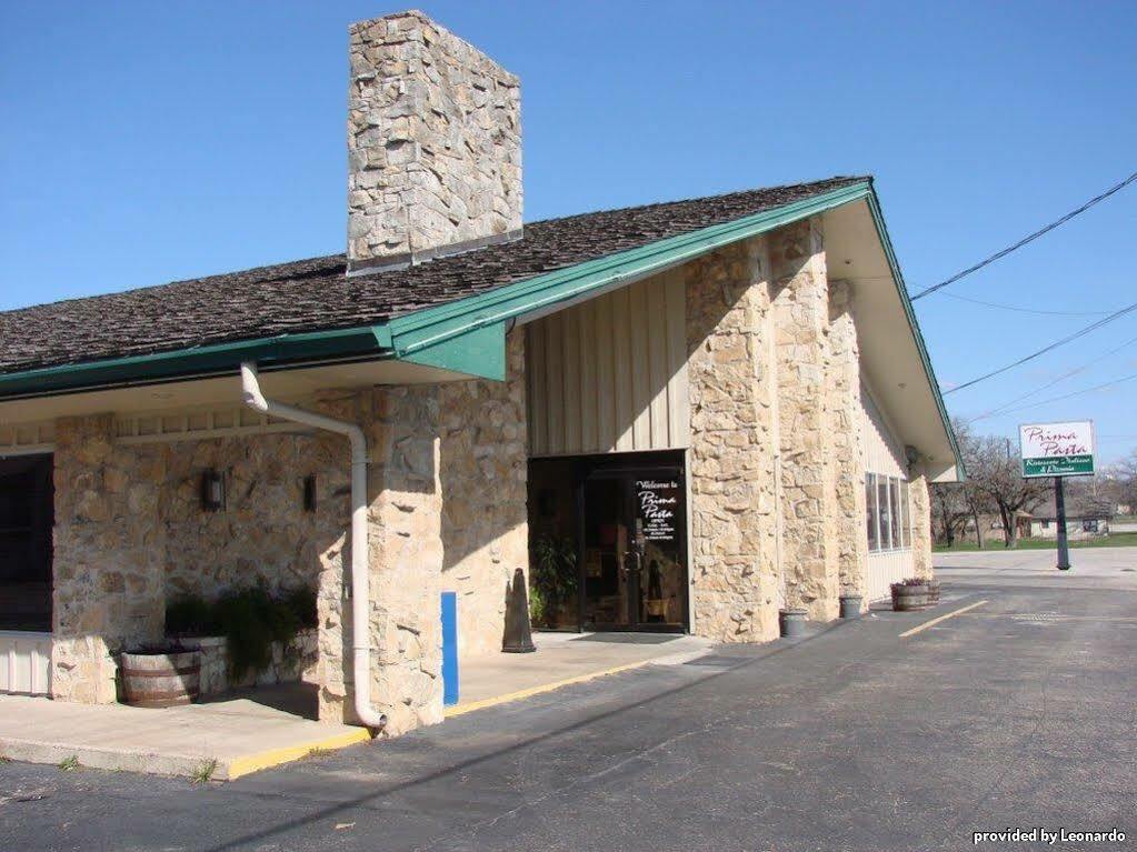 盖茨维尔罗德威酒店 Gatesville 外观 照片